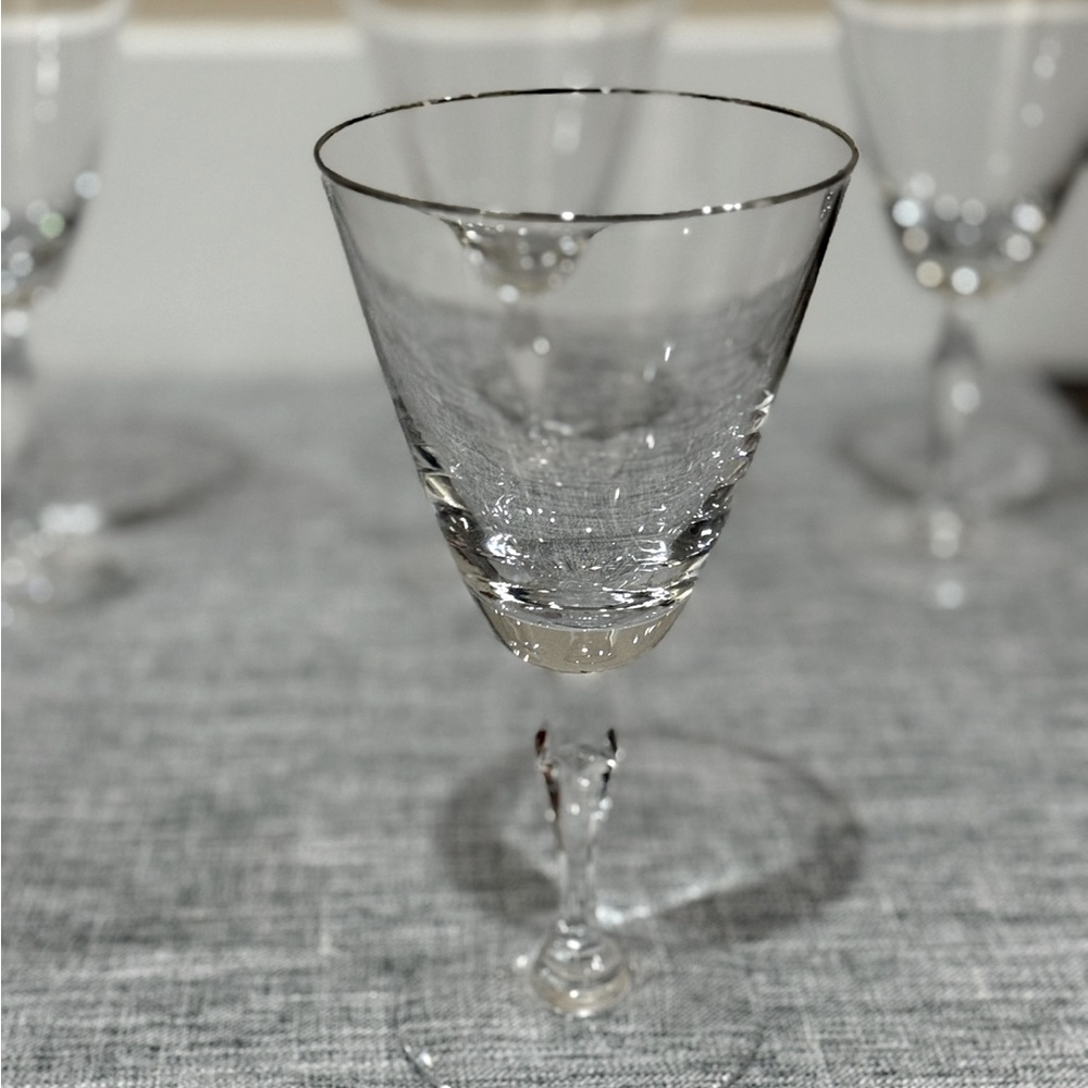 NWOT Fostoria Engagement Collection Crystal Water/Wine. Platinum Trim. Set of 4